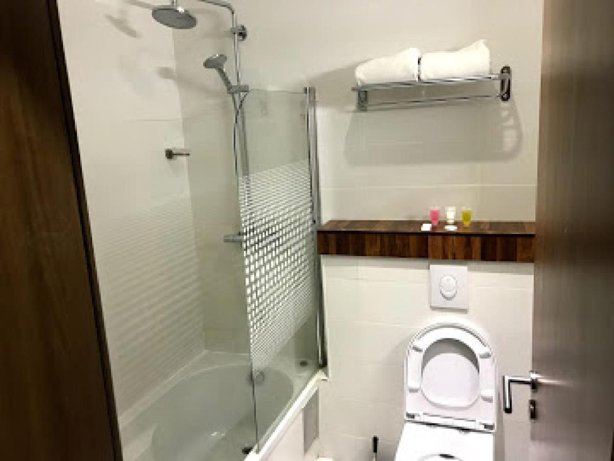 Room In Lodge - Best Western Plus-Ibadan Bagian luar foto