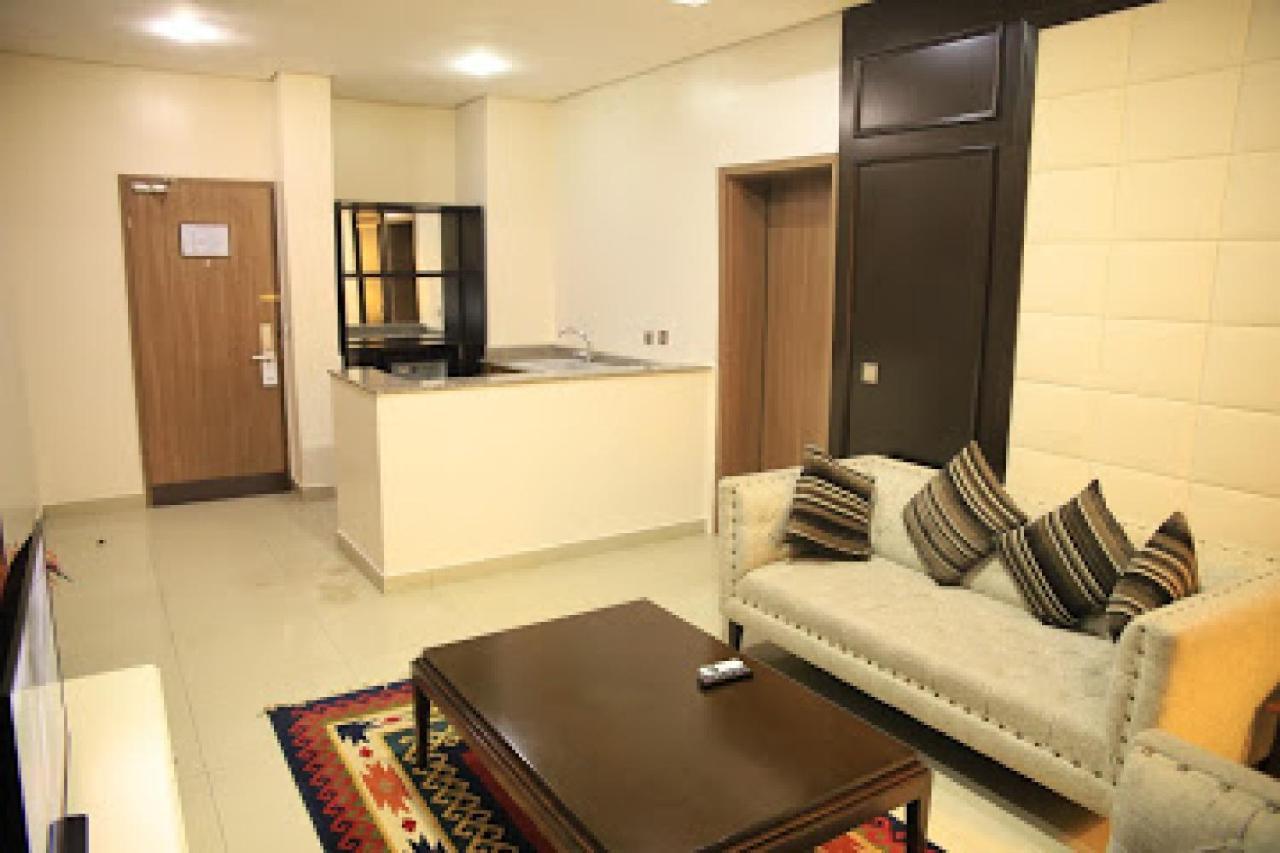 Room In Lodge - Best Western Plus-Ibadan Bagian luar foto