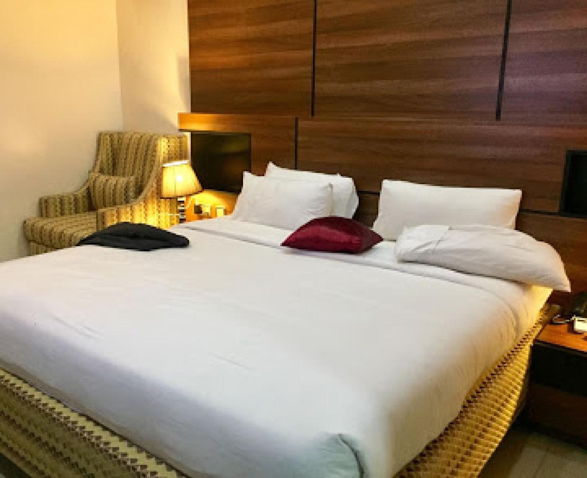Room In Lodge - Best Western Plus-Ibadan Bagian luar foto
